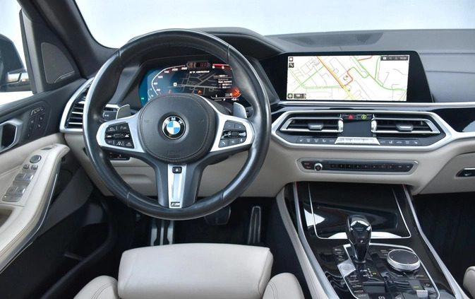 BMW X7 cena 399900 przebieg: 98700, rok produkcji 2020 z Jedwabne małe 121